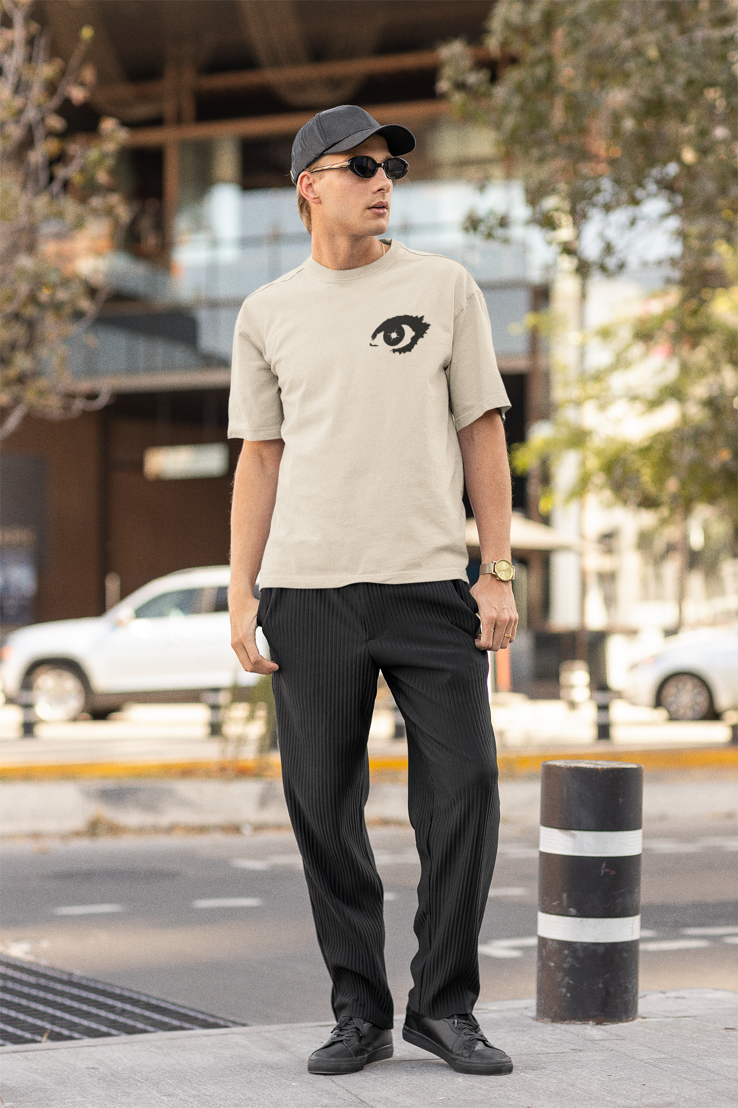 Eye Oversize T