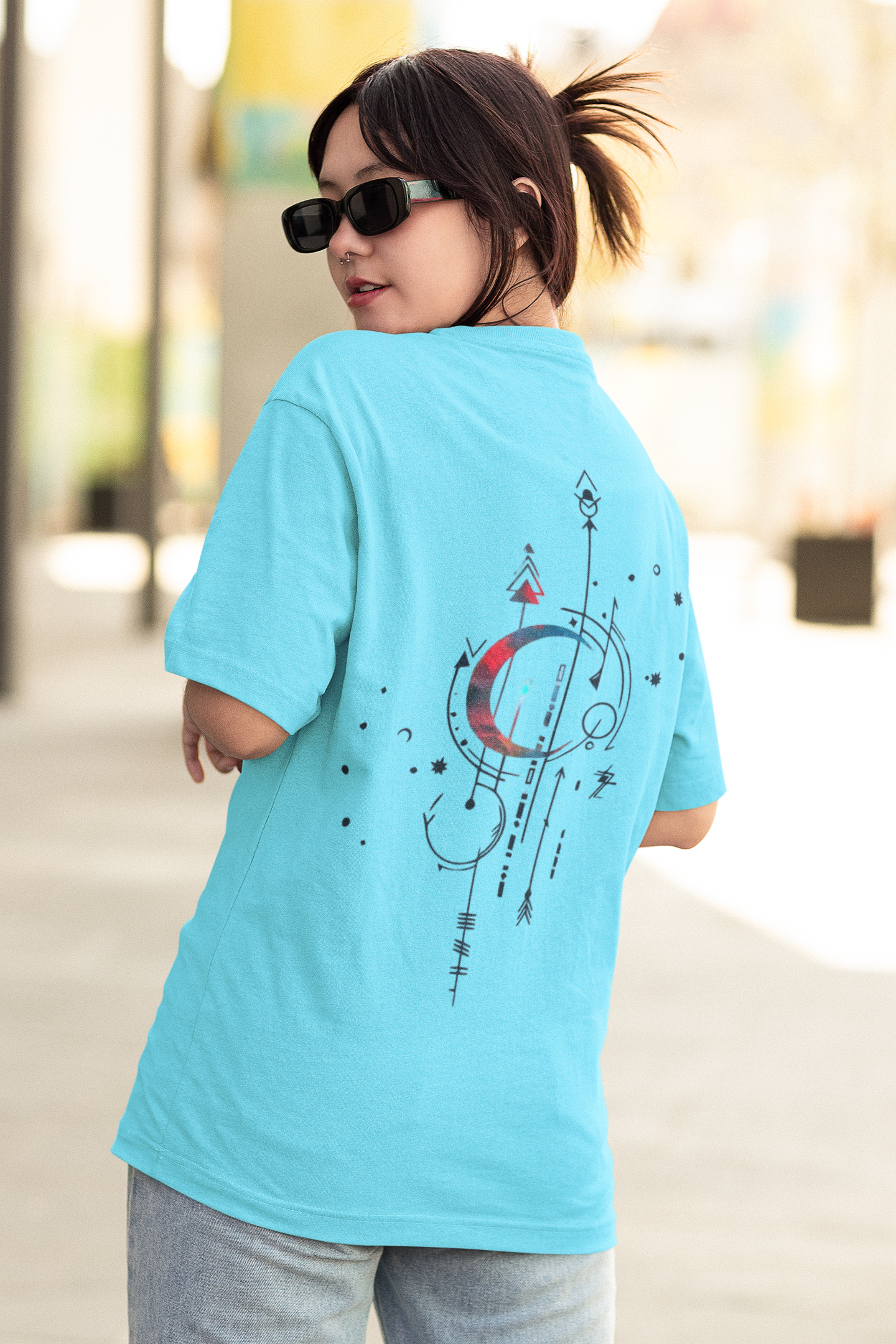 'Arrow' Oversize T
