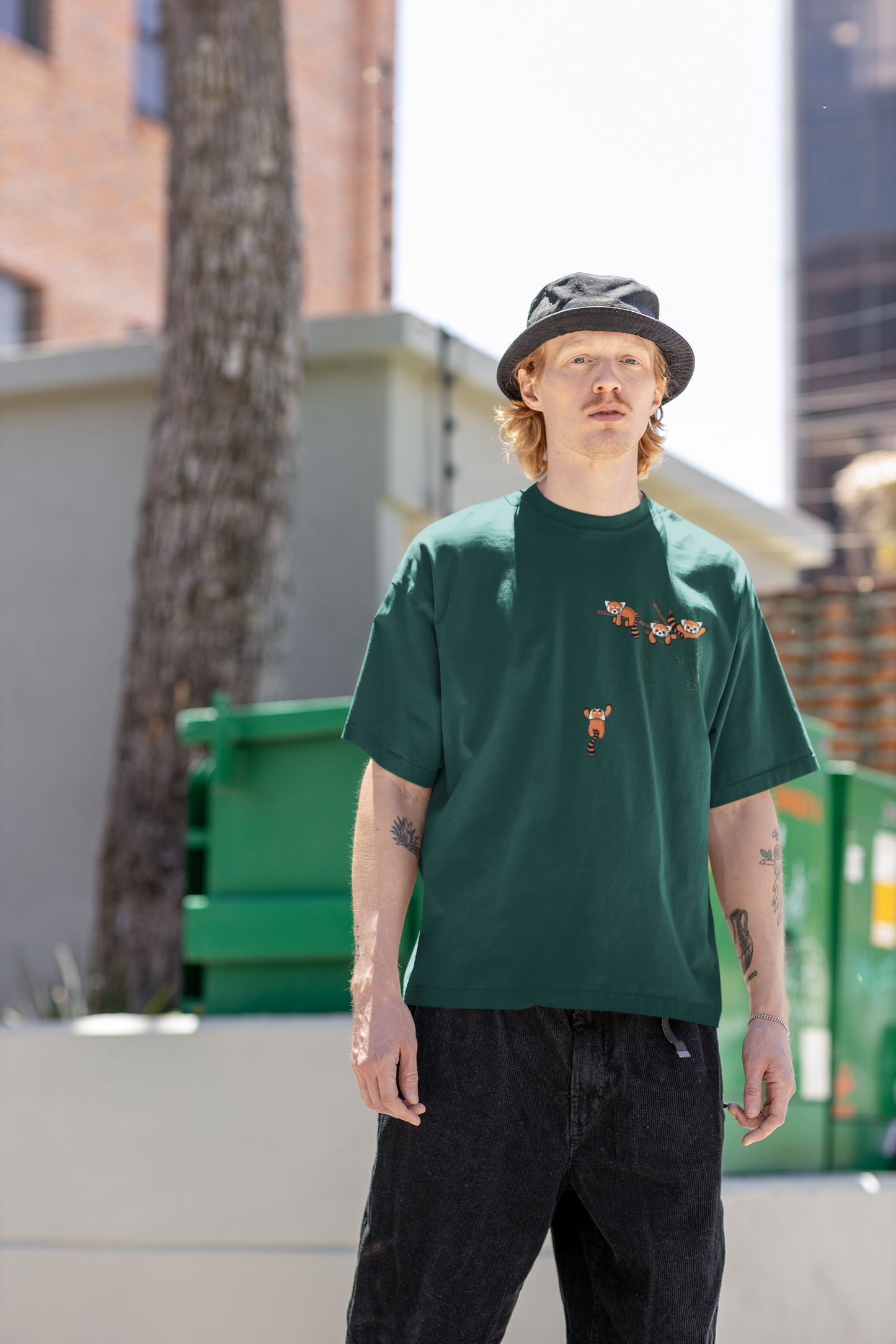 'Racoon Oversize T