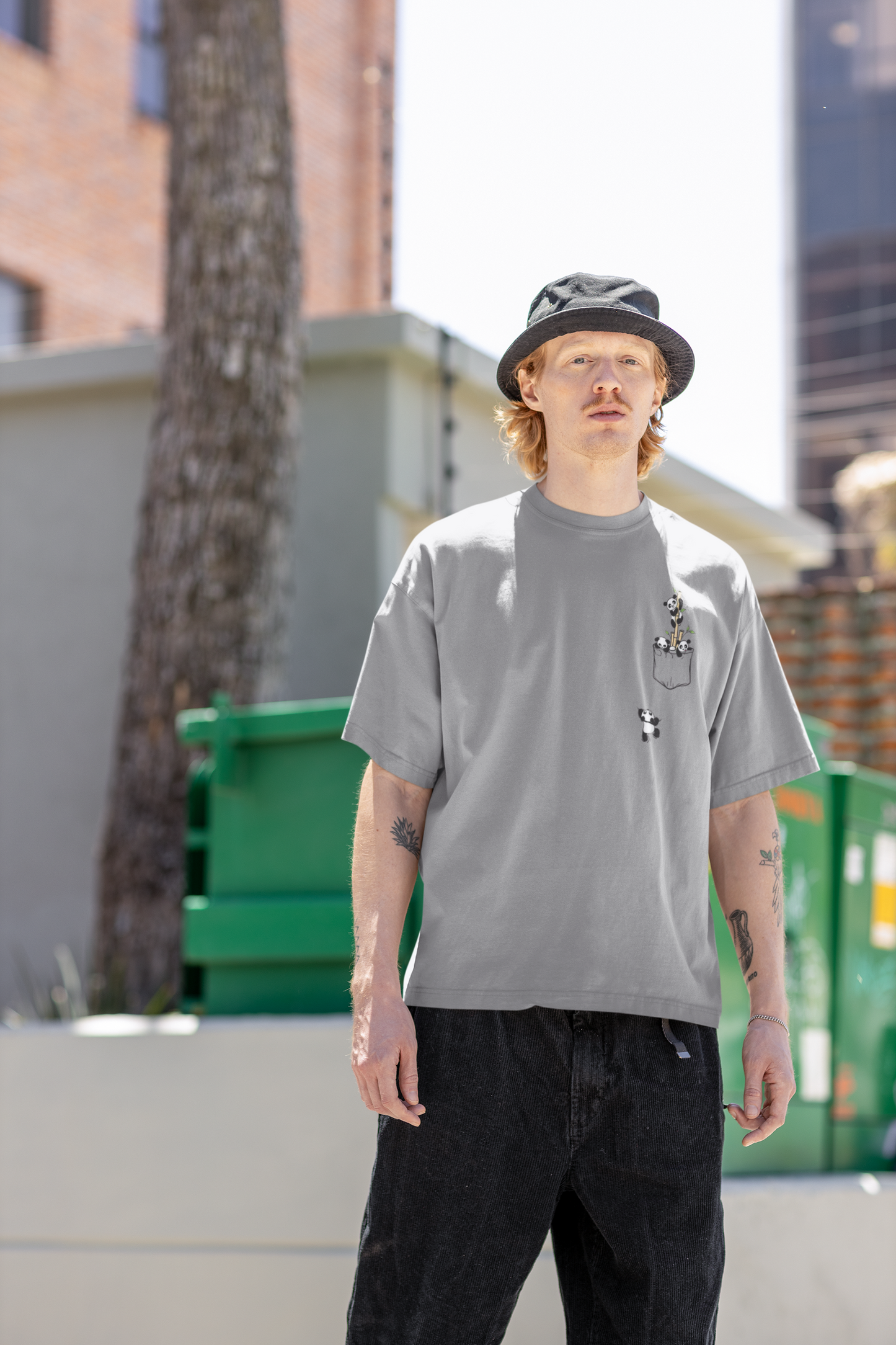 Panda Oversize T